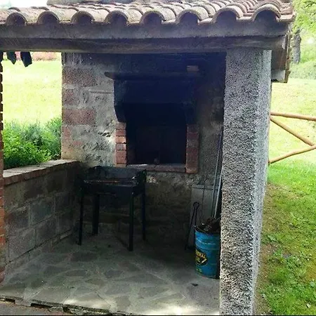 Дом отдыха Cozy House In Caprese Michelangelo + Pool Ареццо