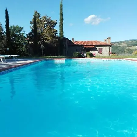 Cozy House In Caprese Michelangelo + Pool Holiday home