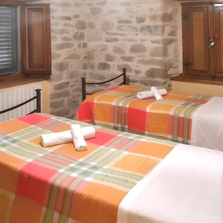 Cozy House In Caprese Michelangelo + Pool Holiday home Arezzo