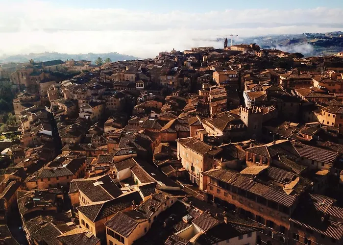 Cozy House In Caprese Michelangelo + Pool Ареццо